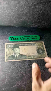 Uang Kuno Sukarno 500 Rupiah Tahun 1960 Watermark Banteng - AAB 084772