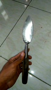 786 alat pertukangan cetok sukun kecil unik sendok semen alat perkebunan ukuran 10x5 cm cetok unyil