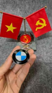 Logo Vô lăng xe BMW size 45mm Hàng cực đẹp logo bmw màu trắng xanh đường kính 45cm