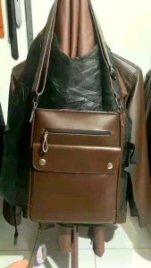Tas Slempang Besar Kulit Pria Tas Kulit Formal Full up