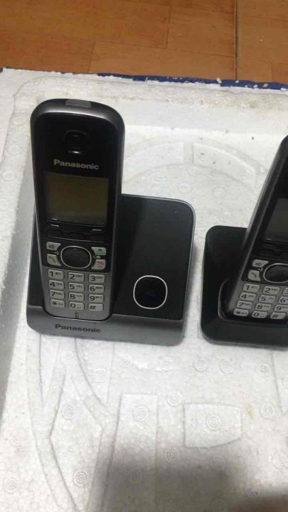 Điện thoại mẹ bồng con panasonic kx-tg6712