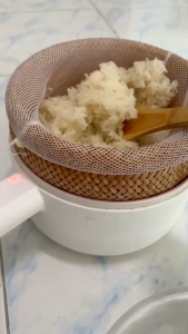 หวดนึ่งข้าว มวยซื่ง หุงในหม้อหุงข้าวไฟฟ้า นึ่งได้มากถึงครึ่งกิโลกรัม นึ่งข้าวนึ่งผักนึ่งปลาและอาหารต่างๆได้ ฟรีผ้าขาวตาข่าย 1 ผืน หม้อหุงข้าวไฟฟ้า นึ่ง หม้อหุงข้าว นึ่ง - Lazada