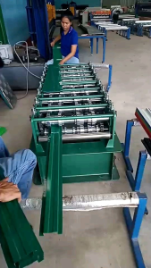 เมทัลชีท รั้วระแนง สีเขียวเข้ม ยาว 10-100 CM ( 50-100 CM)