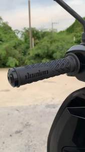 ปลอกแฮนด์มอเตอร์ไซค์ พร้อมส่ง 5 สี ใส่ได้กับรถทุกรุ่น