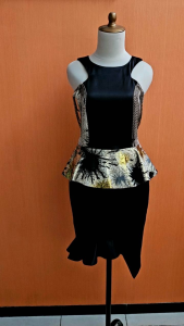 NEW midi dress wanita hitam motif gold M cewek MEWAH bodycon PESTA peplum