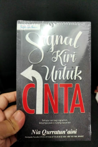 Signal Kiri Untuk Cinta - Nia Qurratunaini (NEW OLD STOCK)