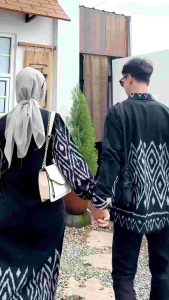 Set Couple Marline Dress & Kemeja Cahaya Tenun Ikat Terbaru Baju Kondangan Baju Pasangan Baju Viral Baju Trend Kekinian