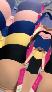 ผ้าลายขอบมีโครง มีลอยอุ้งมือ ในตัว ครึ่งเต้า คัพ A 2 ตะข้อ 4 ไซส์ 6 สี 32 34 36 38