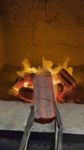 ถ่านปิ้งย่าง ถ่านอัดแท่ง ไร้ควัน ถุงละ 1กิโลกรัม