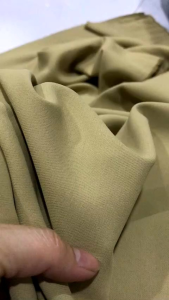 vải cotton lụa hàn quốc màu cà phê sữa _( khổ 1m5) dày mềm rũ co dãn nhẹ may đầm váy quần ống suông vest