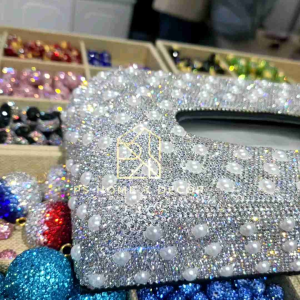 ✅️ SG READY STOCK Gorgeous Shiny Glittering Bling Rhinestone Crystal Pearl Tissue Holder