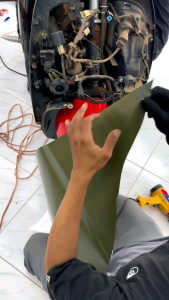 Skotlet Stiker Hijau Army Doff dan Glossy