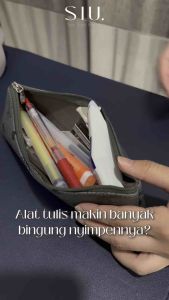 Suji Compact Wall Mounted Storage Box - Rak Gantung Plastik Serbaguna untuk Make Up dan Kosmetik