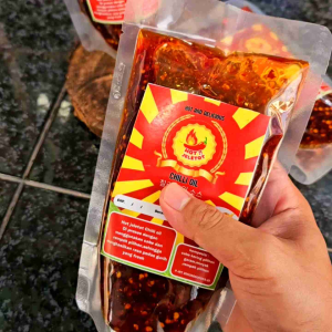 Chilli Oil Hot Jeletot Kemasan 300 Gram Enak Gurih Dan Nagih