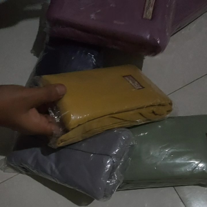 GENDONGAN INSTAN BAYI BAHAN KAOS