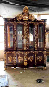 Almari hias mahkota mawar kerang / Almari hias ukir jati jepara / Almari rias / Almari pajangan / Almari jati / Almari