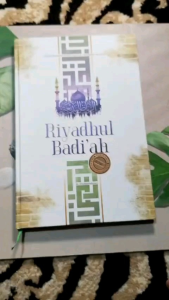 Terjemah Riyadhul Badiah: Makna Pesantren dalam Buku Bahasa Indonesia