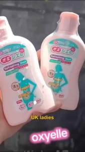 Feminine Wash Refreshing Wash Natural Ingredients Gentle Formula REFRESHING FEMALE WASH ANTI ODOR Penjagaan lembut cucian menyegarkan