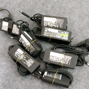 Nguồn sạc adapter máy tính laptop cũ zin theo máy: 18v-19v-19.5v
