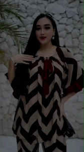 Oneset Lalisa Setelan Kerut Dada Bahan Rayon