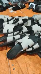 Dép chữ C nam nữ  dép quai ngang chữ C quai d đế cao 4 cm tôn dáng  chống trơn hàng mới về .