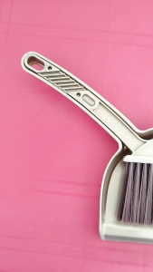Penyapu Kecil/Penyapu Mini/Penyapu Habuk/ Mini Dustpan and Broom Set/Mini Sweep Cleaning Brush/Small Broom