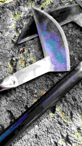 Sabit Cengkrong Arit & Susruk Baja Gergaji Pita: Alat Menyusruk dan Memangkas Rumput Tajam Dua Sisi