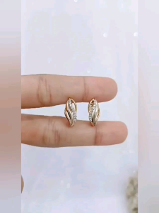 Anting Klip Titanium Selendang