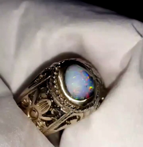 Cincin Batu Kalimaya Milky Kristal Banten Top Full Jarong Natural