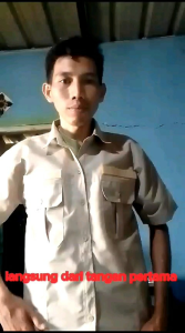kemeja tangan pendek