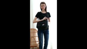 Tas Selempang Bahu Waterproof Stylish Warna Hitam Pria Wanita - 491Zas