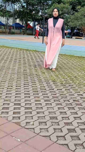 Cardigan Panjang: Gaya Kasual & Pakaian Sehari-Hari