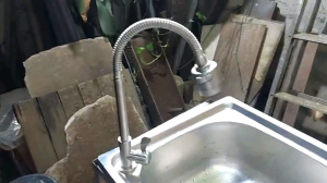 Vòi rửa chén lạnh Inox 304 2 chế độ phun nước