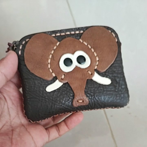 กระเป๋าใส่เหรียญ หนังแท้ แฮนด์เมด (ช้างเหลี่ยม) MARAH