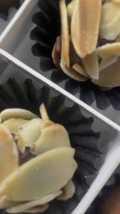 Zelco - Coklat choco Ball Cokelat Lembut Mix Original Food Snack Cemilan Makanan chocolates