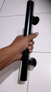 Handle Pintu Rumah Minimalis tarikan gagang pintu rumah model bulat dengan warna motif full hitam