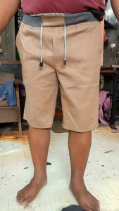 Celana Pendek Cinos Jumbo: Desain Santai & Nyaman