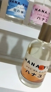 Parfum Berkualitas Tinggi: Hana Yuki Eau De Parfum & Parfum Berkualitas Burbb Lady