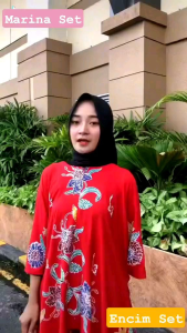 Ruang Setelan Marina: Aksesori Setelan Handmade & Desain Setelan Elegan