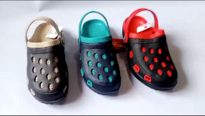 Sandal Karet Unik: Tips dan Rekomendasi