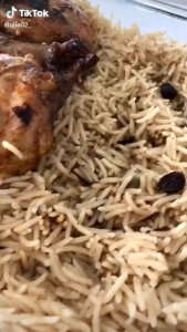 Kebuli instan tsamara komplit beras basmati bumbu basah kismis rempah saus tomat