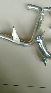 PIPA RADIATOR SUZUKI NEW CARRY / MEGA CARRY ORI HARGA 1 PCS