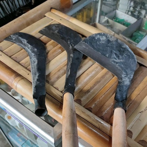 Parang Kebun Pemotong Rumput Baja Ditempa dan Disepuh