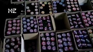 Parfum Rool On 7 Ml Wangi Awat Tanpa Bahan Pengawet