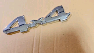 Emblem Logo 4x4 Emboss Cover Chrome Mobil Universal