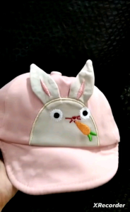 T.I - Topi Bisbol Anak Perempuan Bunny Rabbit Eat Carrot Baseball Hat Import