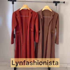 LYNFASHIONISTA-VIKA: Outer Muslim Wanita dengan Desain Modern