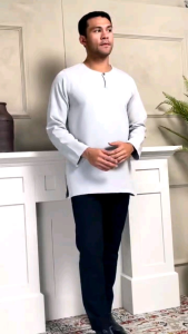 KURTA MALEK | PREMIUM CREPE | REGULAR FIT | WOODEN BUTTON