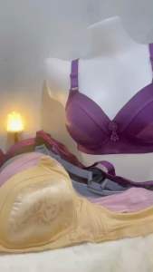 ชุดชั้นในไร้โครง ผ้านิ่มอย่าง เต็มเต้า ใส่สบาย งานเกรด ราคาถูก รุ่น101