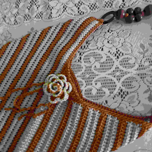 Handmade Crochet Hobo Bag Vintage Argyle Shoulder Bag Boho Knit Handbag with Wooden Beads